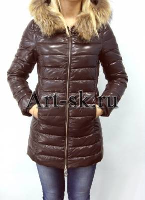 Костюмы moncler женские доставка